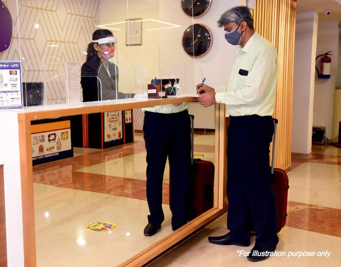 Oyo 70694 Hotel Green Park Resort Silari Экстерьер фото